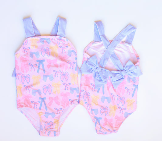BOW SWIMSUIT (please size up)